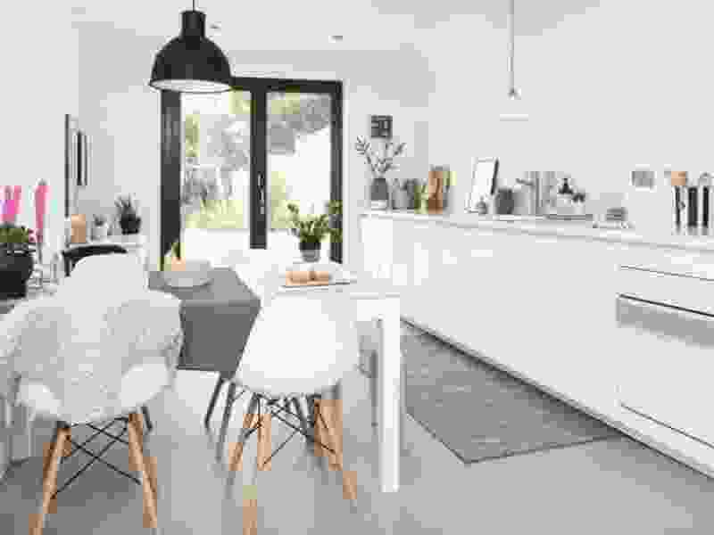 landscape-1493818781-west-sussex-home-2664ddeb1-c09a-a02d-a487-48ce35b11ae9d3074e79-72a1-e981-1509-3677daeefc88AA5D78BB-E4EE-10CC-DA09-A5067EA90626.jpg